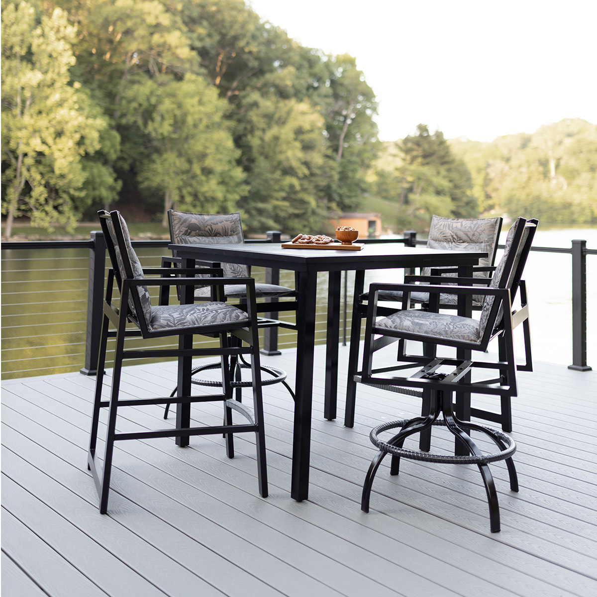 Vida Sling Swivel Bar Chair - Image 4