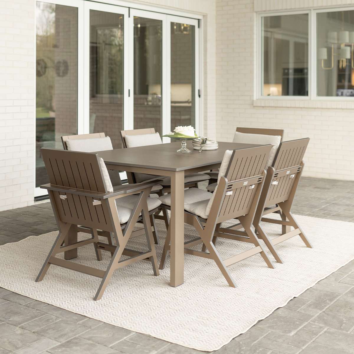 Berkley Expandable 42" x 72" Table - Image 4