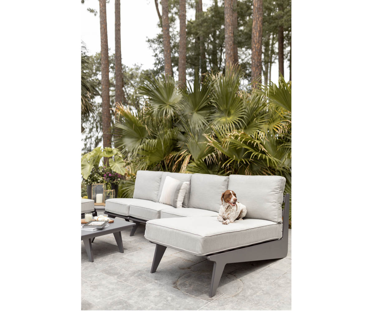 Holland Chaise - Image 3