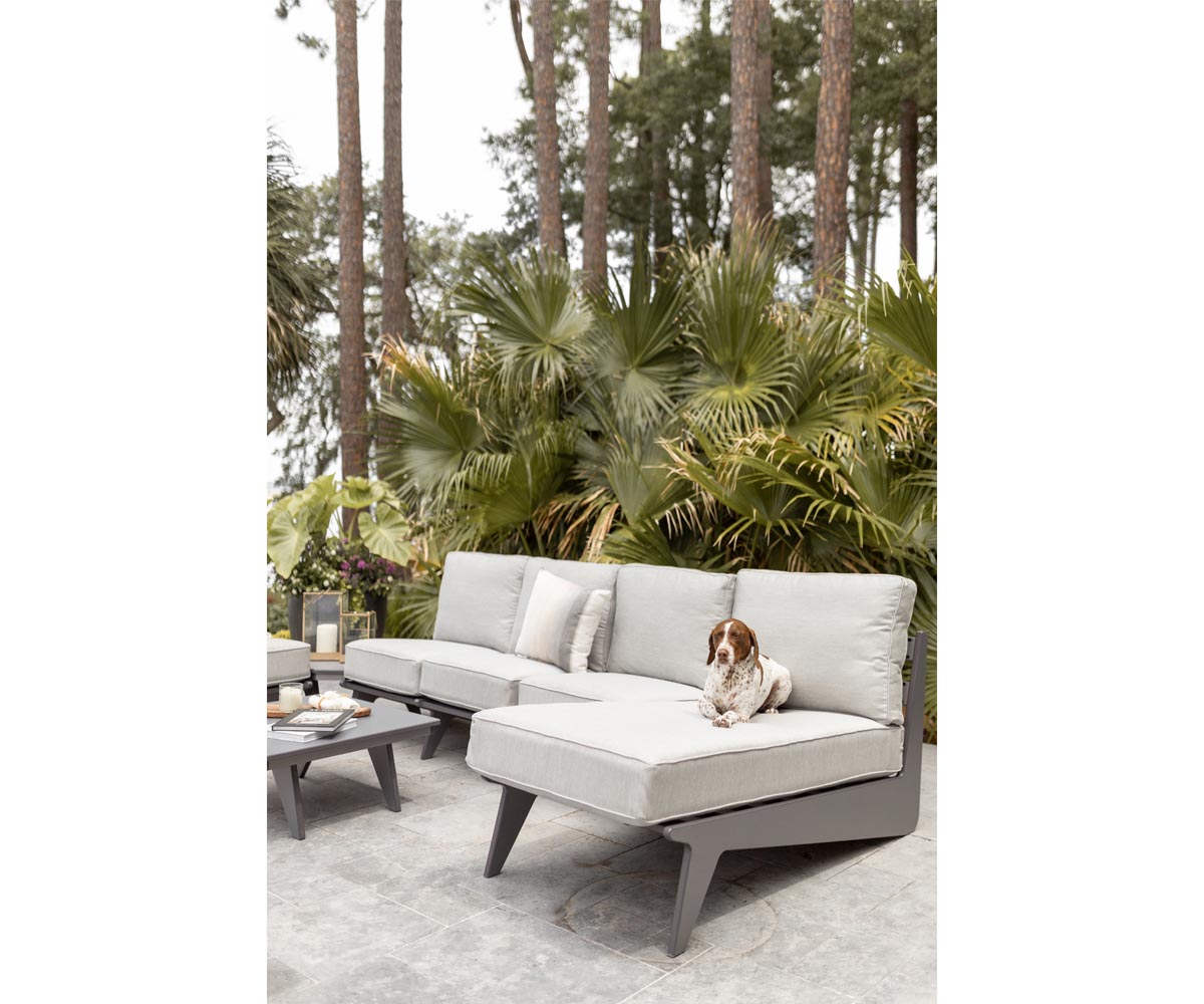 Holland Sofa - Image 3