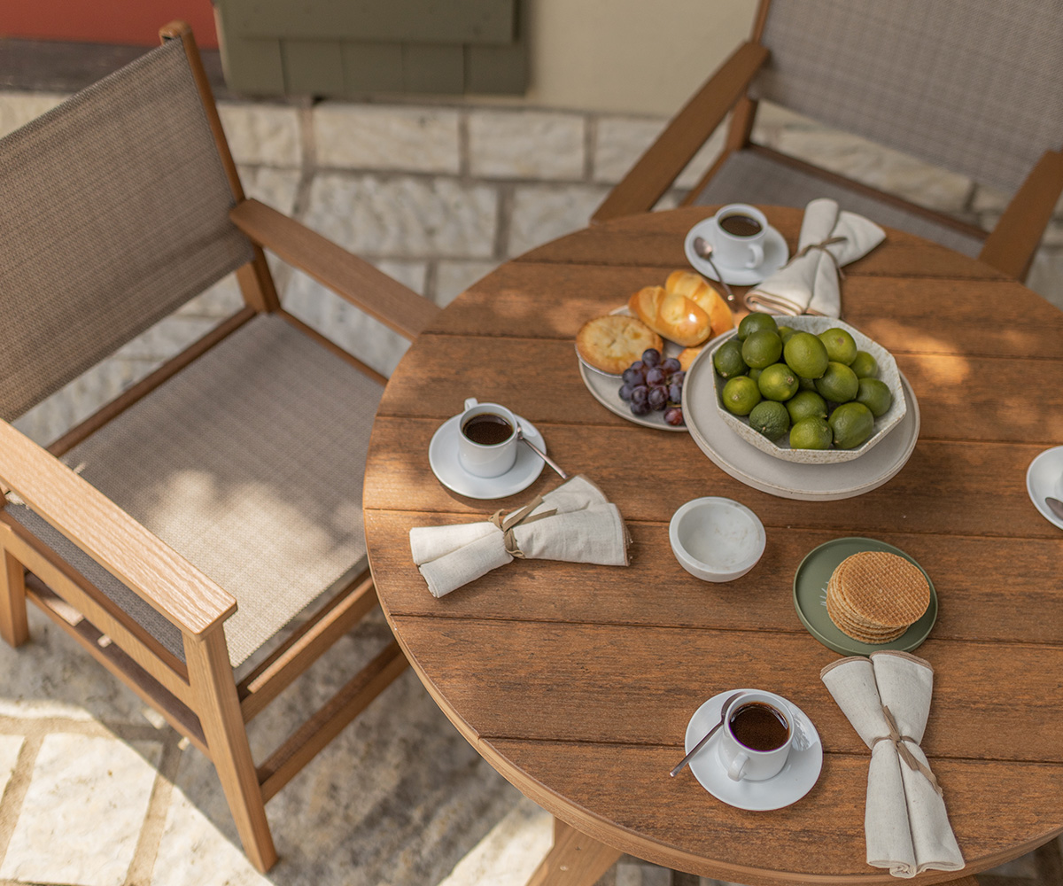 Harbor 44" x 64" Oblong Table - Image 4